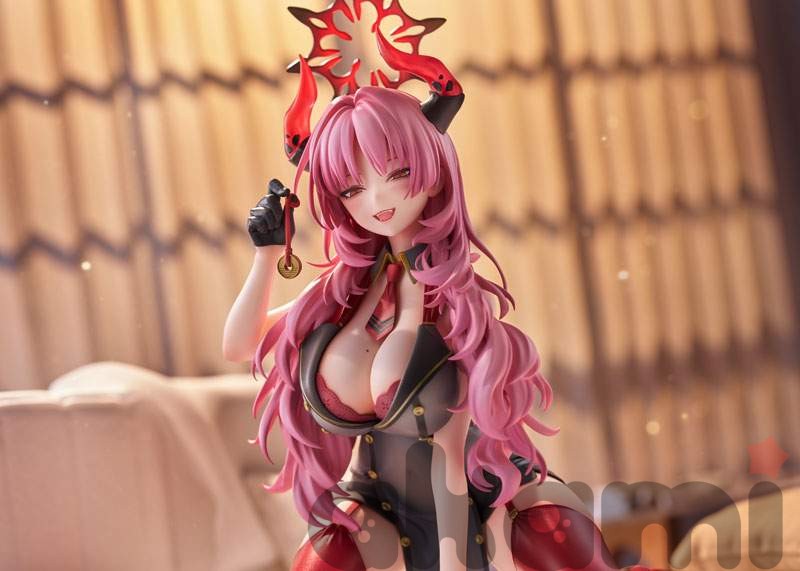 Сацуки Memorial Lobby Ver. 1/7 (Blue Archive) - 1