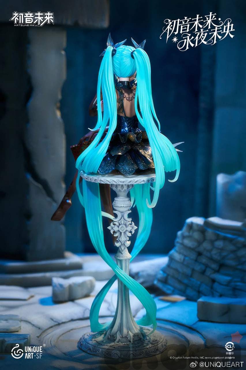 Hatsune Miku Eternal Night 1/6 Scale Figure - 8