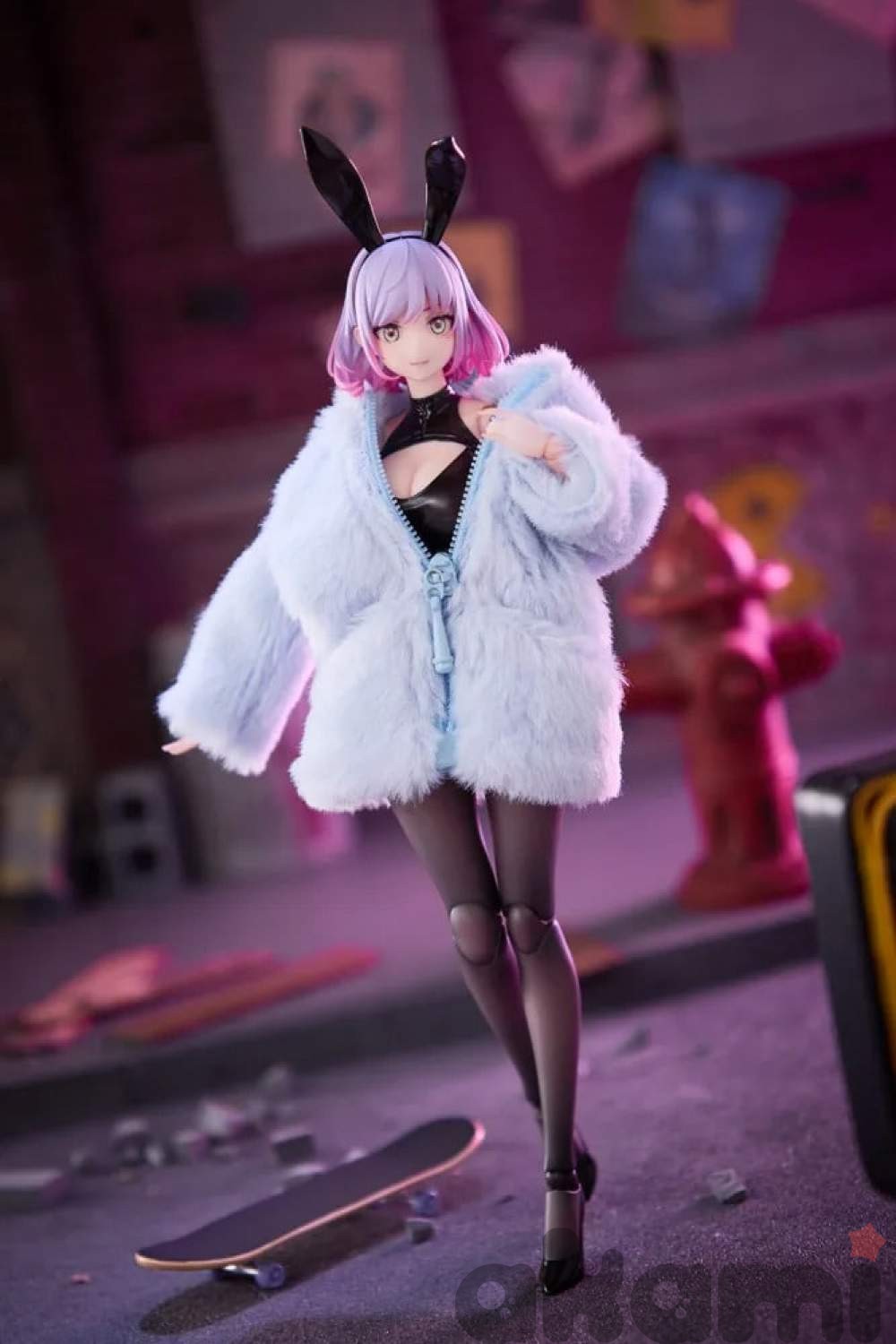 Galactic Luna 1/12 Figure